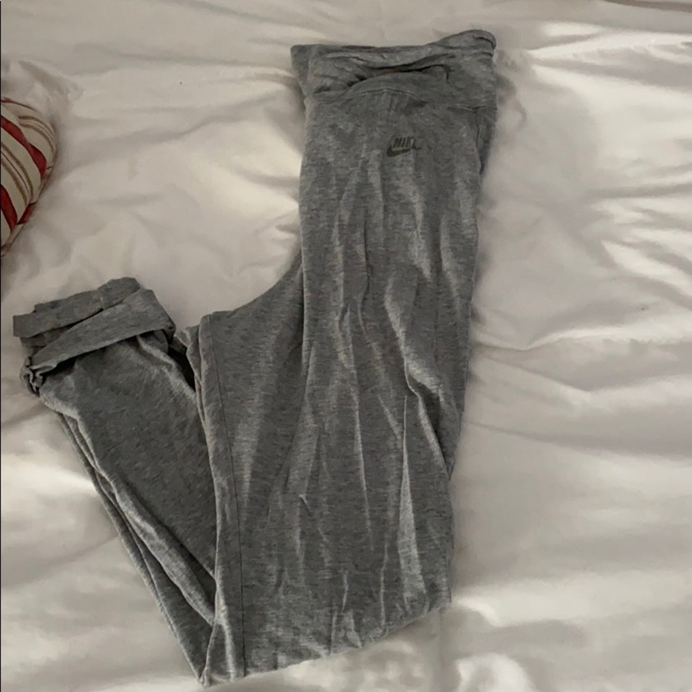 Nike leggings